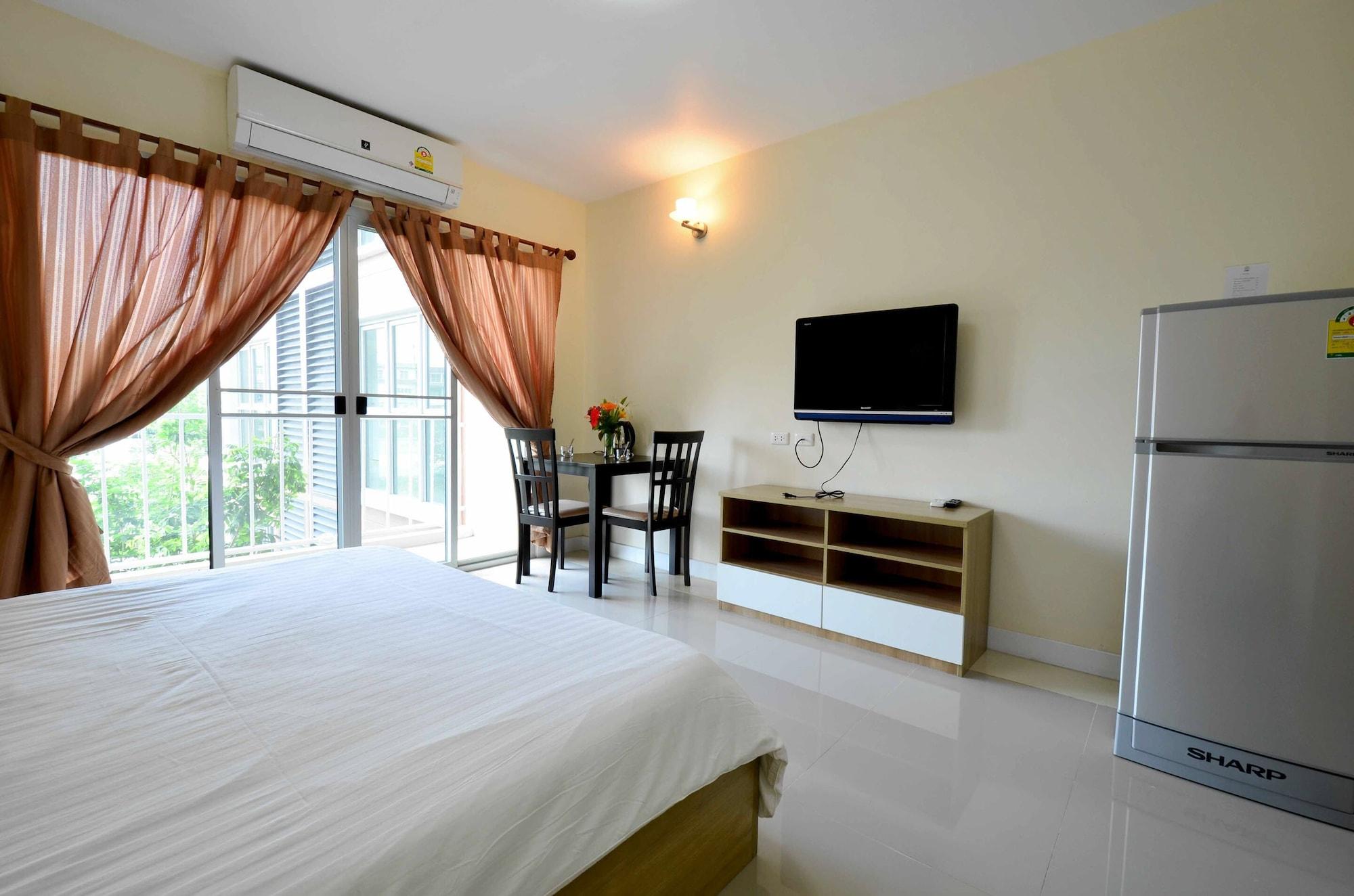 Grow Residences Bangkok Exterior photo